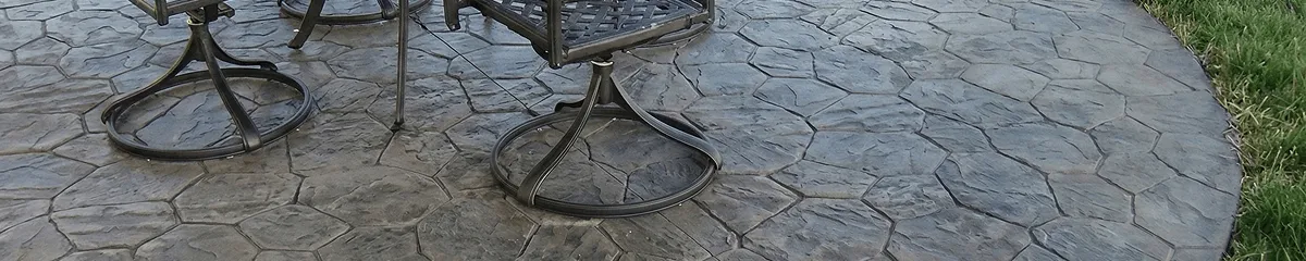 Garden relaxation area with professionally installed stone flooring in Columbus OH